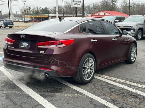 2018 Kia Optima LX