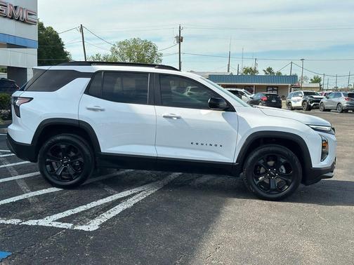 Summit White 2026 Chevrolet Equinox 1LT