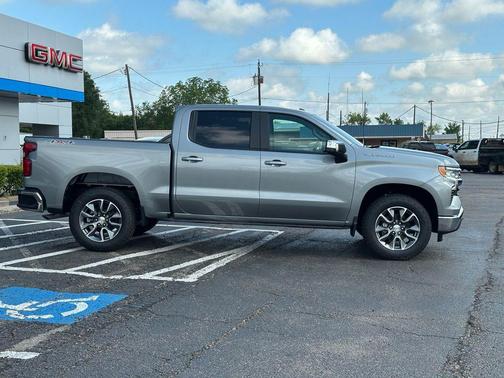Sterling Gray Metallic 2026 Chevrolet Silverado 1500 LT