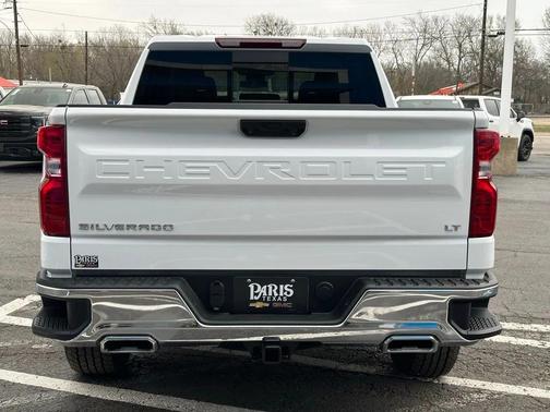 Summit White 2026 Chevrolet Silverado 1500 LT