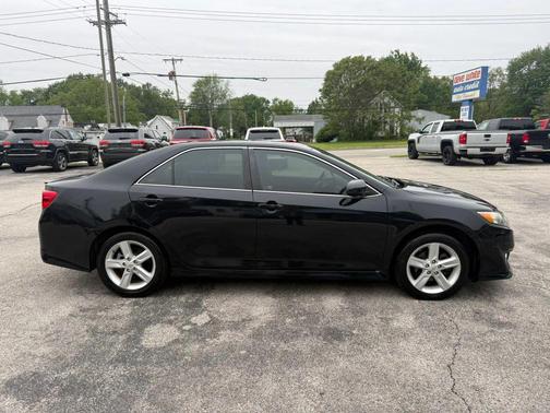 Attitude Black Metallic 2012 Toyota Camry SE