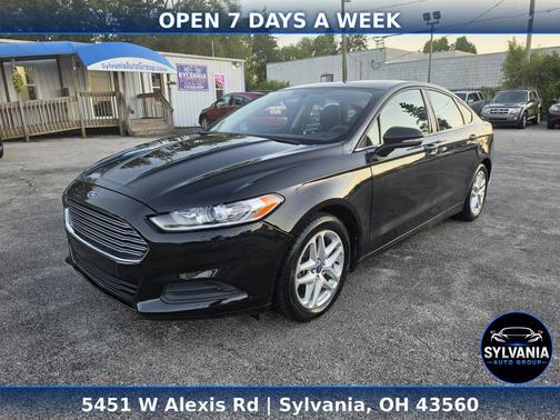 2013 Ford Fusion SE
