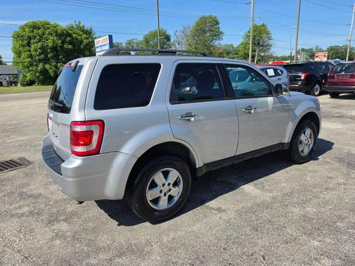 Ingot Silver Metallic 2012 Ford Escape XLT