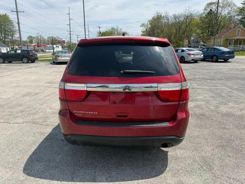 Inferno Red Crystal Pearlcoat 2011 Dodge Durango Express