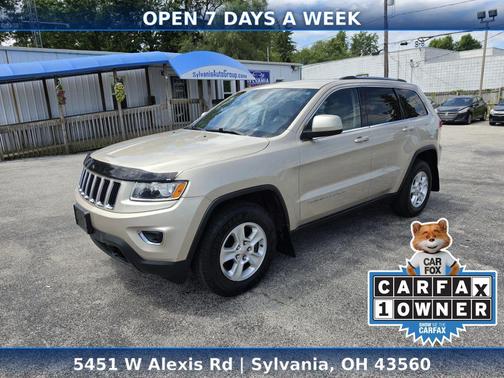 GOLD 2014 Jeep Grand Cherokee Laredo