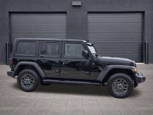 Black Clearcoat 2024 Jeep Wrangler Sport