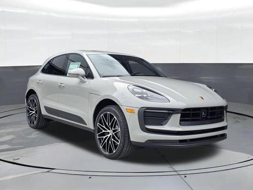 Chalk 2026 Porsche Macan Base