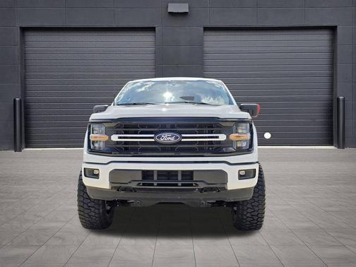 Oxford White 2025 Ford F-150 XLT