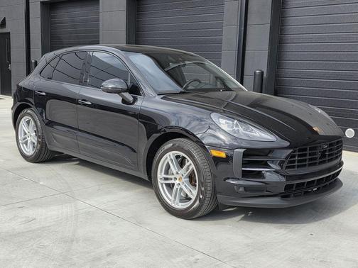 2020 Porsche Macan S