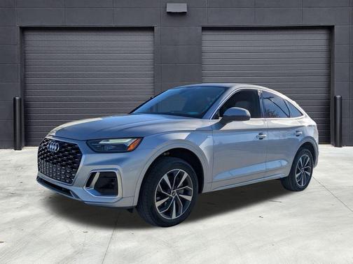 2022 Audi Q5 45 S line Premium Plus