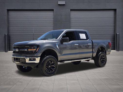 Carbonized Gray Metallic 2025 Ford F-150 XLT