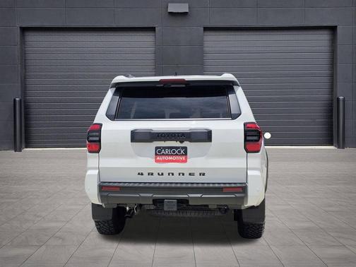 Ice 2025 Toyota 4Runner Sport