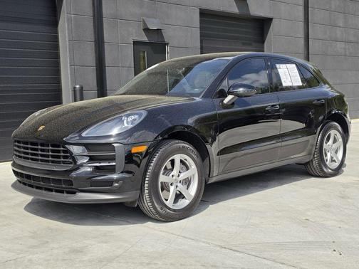 Black 2021 Porsche Macan Base