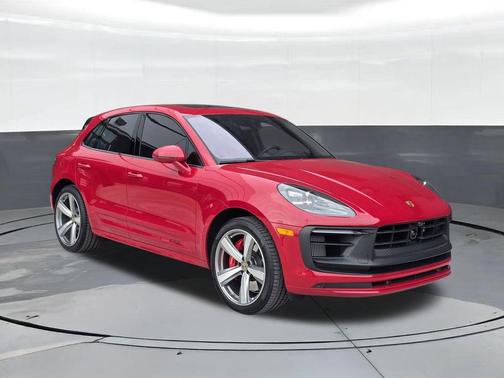 Carmine Red 2025 Porsche Macan GTS