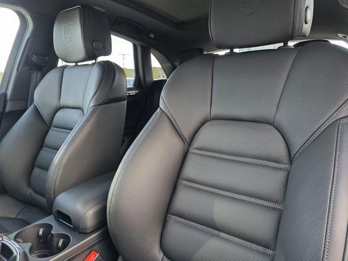 Gray Metallic 2026 Porsche Macan Base