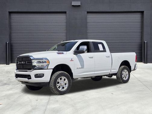 Bright White Clearcoat 2024 RAM 2500 Laramie