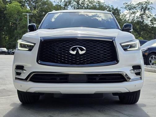 Aspen White 2024 INFINITI QX80 SENSORY