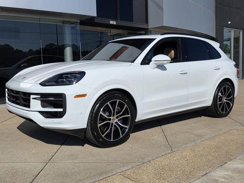 2026 Porsche Cayenne Base