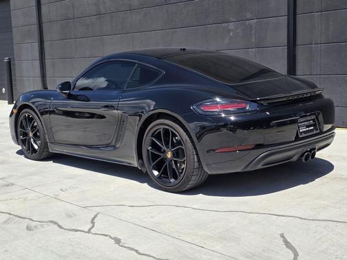 Black 2025 Porsche 718 Cayman STYLE EDITION