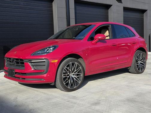 2024 Porsche Macan 