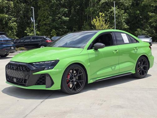 Kyalami Green Metallic 2025 Audi RS 3 2.5T