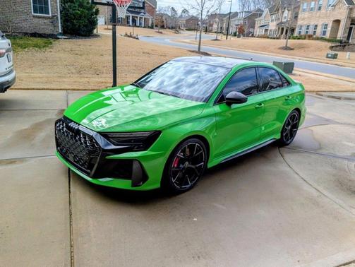 Kyalami Green Metallic 2025 Audi RS 3 2.5T