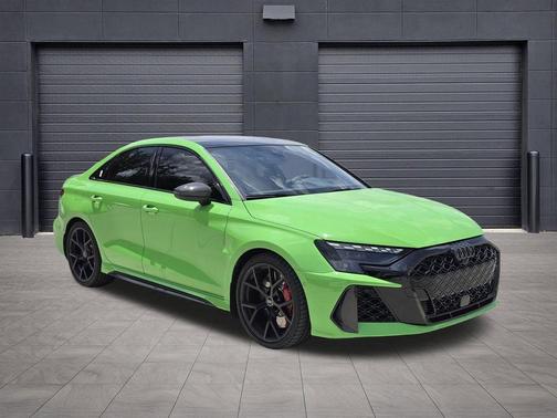 Kyalami Green Metallic 2025 Audi RS 3 2.5T