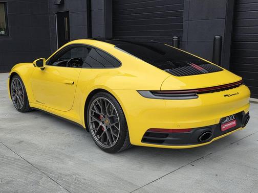 2021 Porsche 911 Carrera S