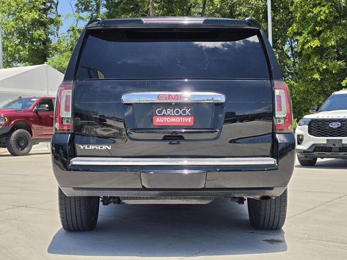 Onyx Black 2017 GMC Yukon Denali