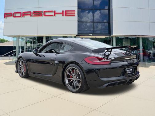 2016 Porsche Cayman GT4