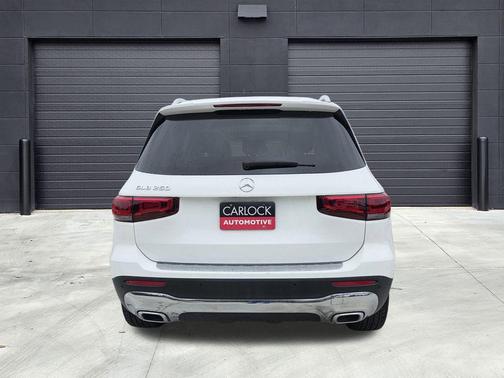 2022 Mercedes-Benz GLB 250 Base