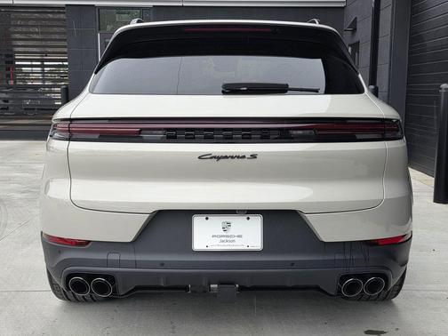 2026 Porsche Cayenne S