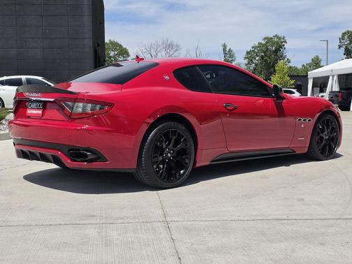 Rosso Trionfale Metallic 2014 Maserati GranTurismo Sport
