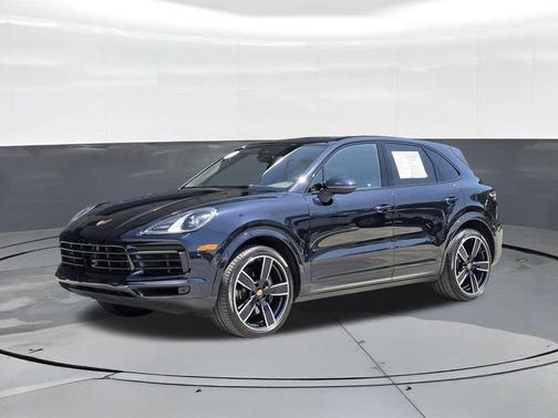 Moonlight Blue Metallic 2023 Porsche Cayenne Platinum Edition