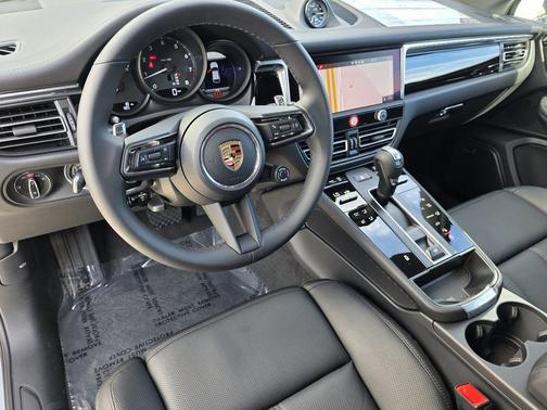 Silver Metallic 2026 Porsche Macan Base