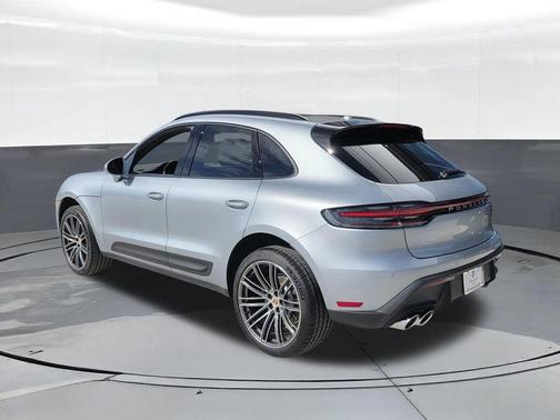 Silver Metallic 2026 Porsche Macan Base