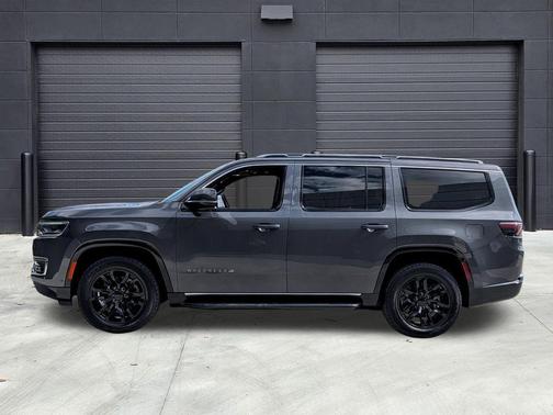 2022 Jeep Wagoneer Series II