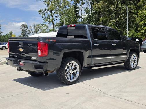 Graphite Metallic 2018 Chevrolet Silverado 1500 High Country