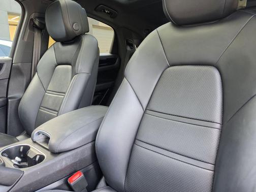 Black 2023 Porsche Cayenne