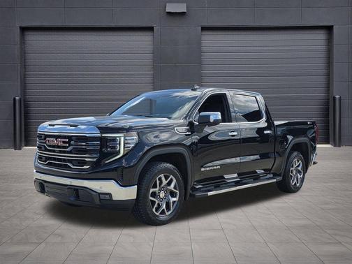 Onyx Black 2024 GMC Sierra 1500 SLT
