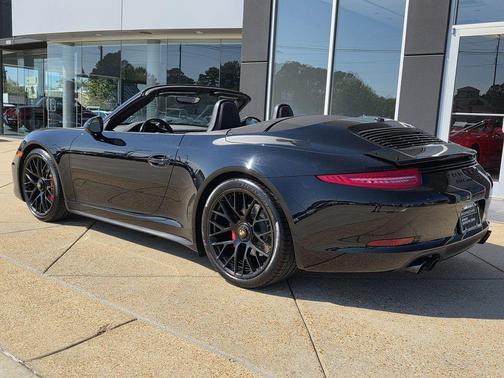 2015 Porsche 911 Carrera GTS