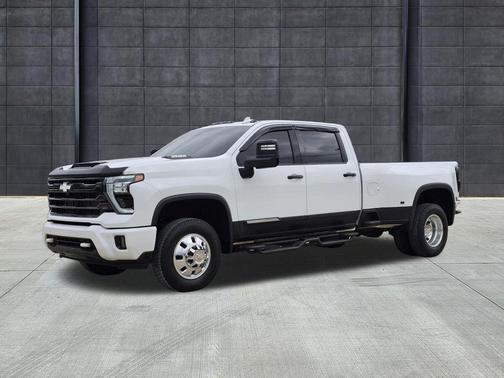Summit White 2024 Chevrolet Silverado 3500 High Country
