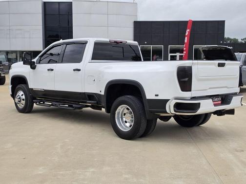 Summit White 2024 Chevrolet Silverado 3500 High Country