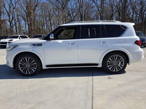 2021 INFINITI QX80 SENSORY
