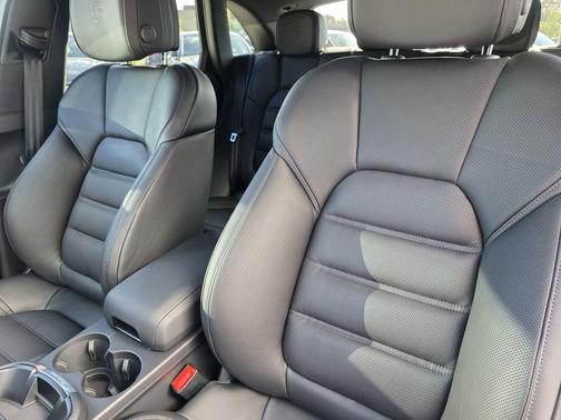 Gray Metallic 2026 Porsche Macan Base