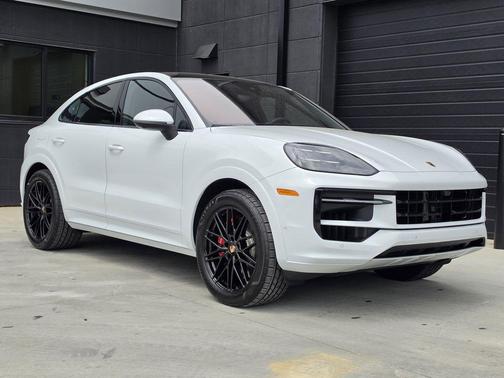 2026 Porsche Cayenne S Coupe AWD