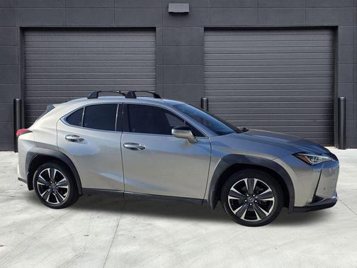 2019 Lexus UX 200 Base