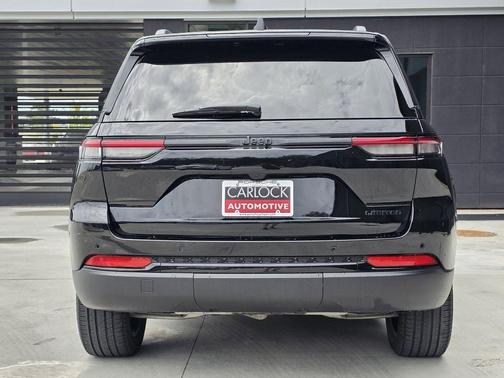 Diamond Black 2024 Jeep Grand Cherokee Limited