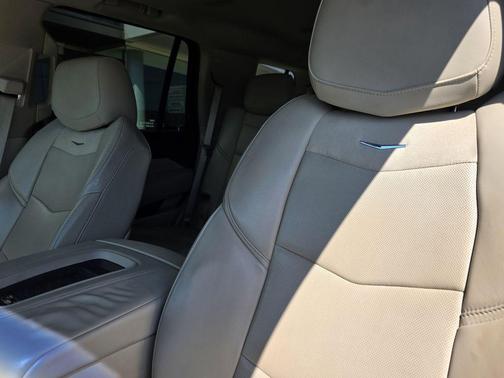 2015 Cadillac Escalade Premium