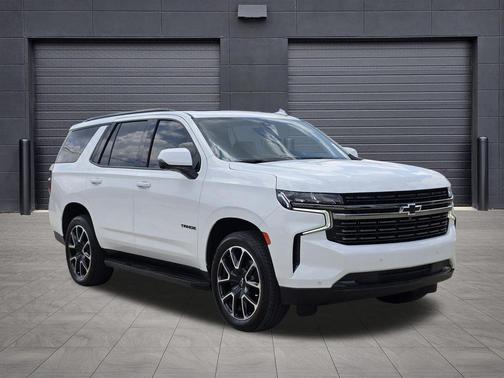 Summit White 2022 Chevrolet Tahoe RST